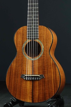 G String 6-String Baritone Ukulele | 楽器詳細ページ [Blue-G]