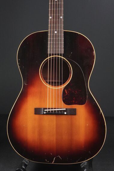 ギブソンLG-1/1954年 スモールピックガード期 1954 Gibson LG-1 Sunburst | Reverb